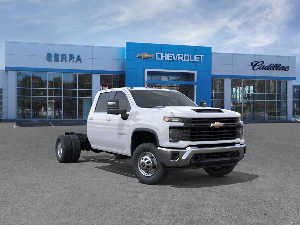 New 2025 Chevrolet Silverado 3500HD Chassis Work Truck Truck Crew Cab