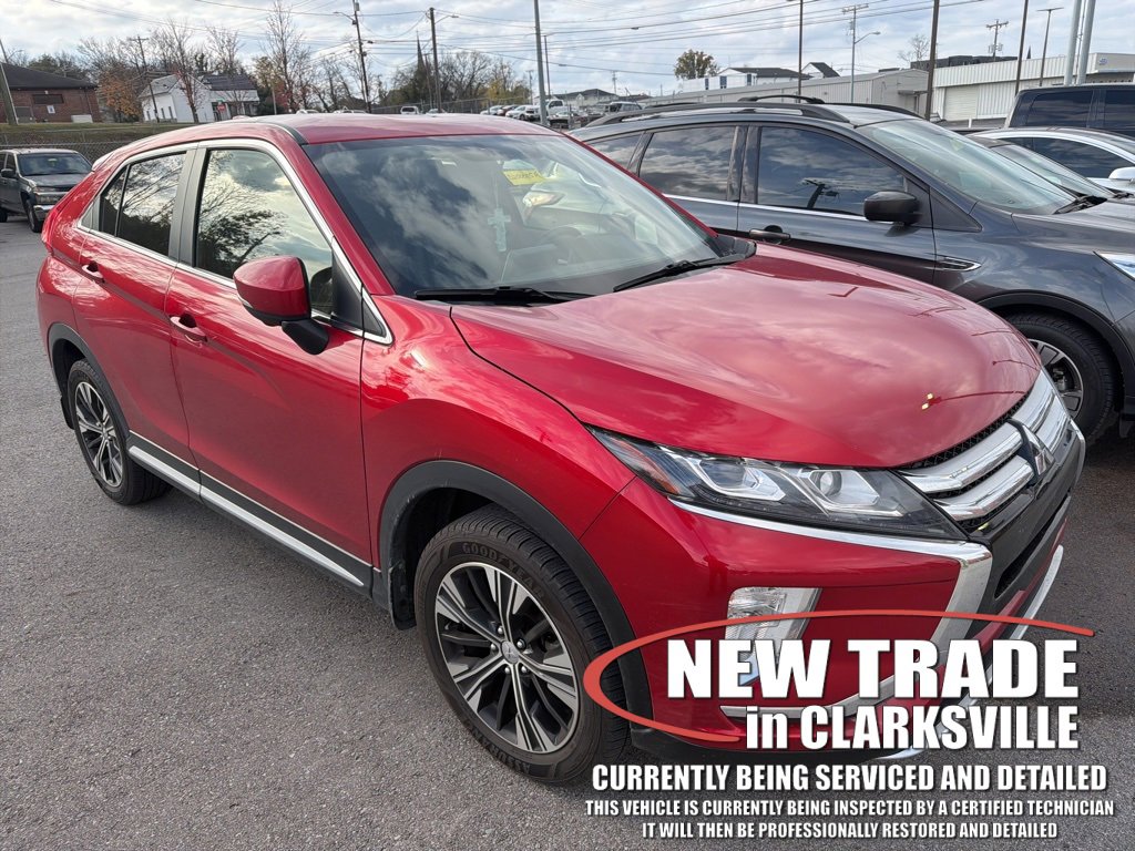 2019 Mitsubishi Eclipse Cross SE photo 2