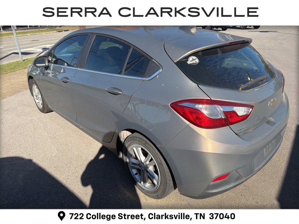 2017 Chevrolet Cruze LT photo 4