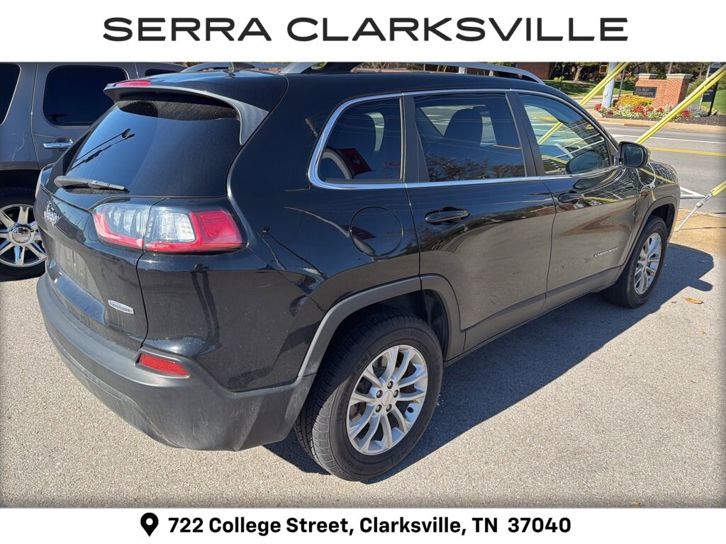 Used 2019 Jeep Cherokee Latitude 4x4 SUV
