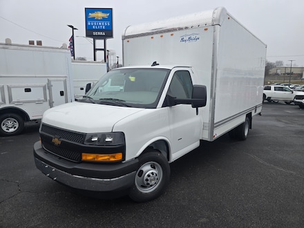 2025 Chevrolet Express Cutaway 3500 1WT Cutaway Van