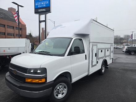 2025 Chevrolet Express Cutaway 3500 1WT Cutaway Van
