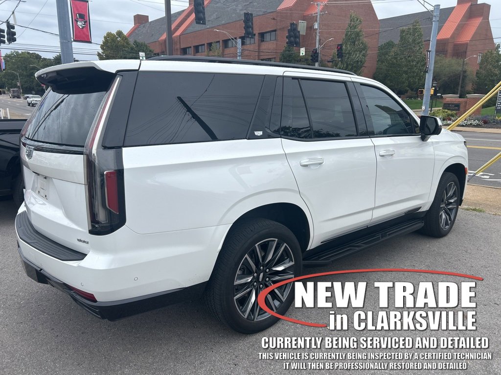 2023 Cadillac Escalade Sport photo 3