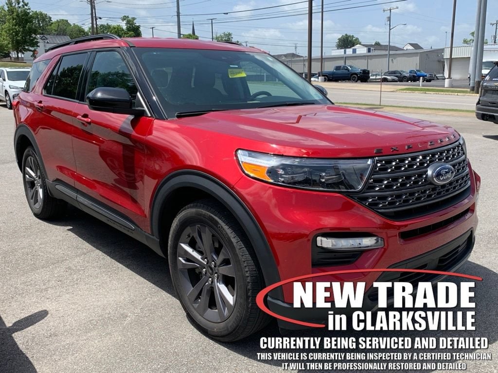 2023 Ford Explorer XLT 4WD's photo