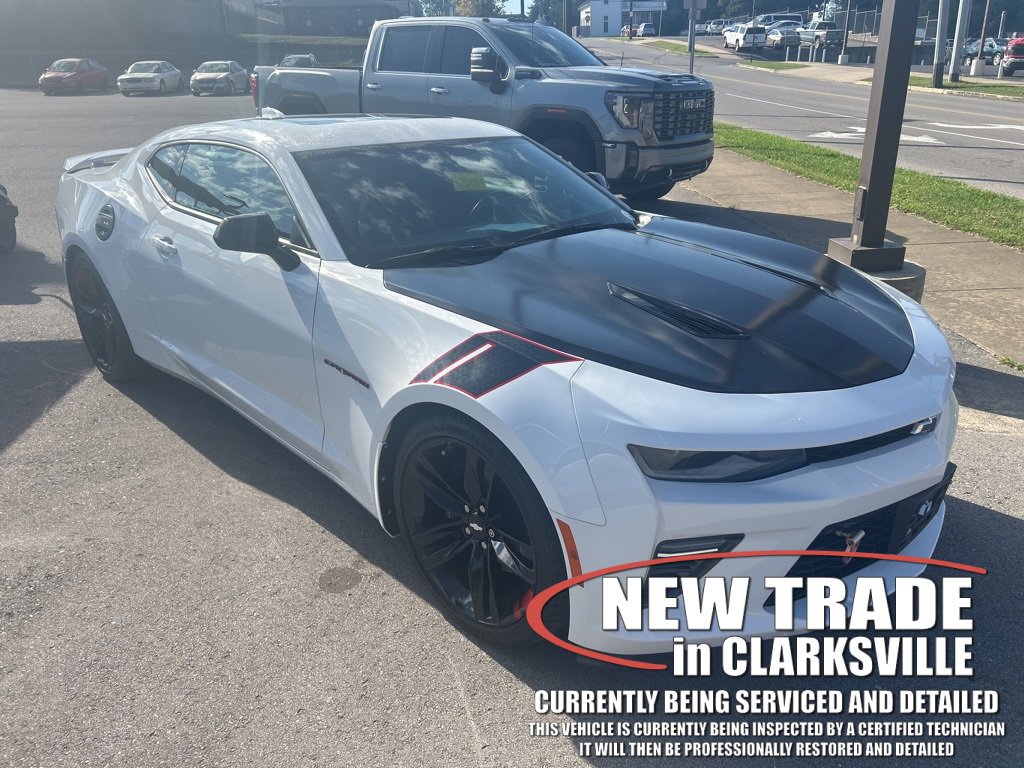2018 Chevrolet Camaro 2SS photo 2