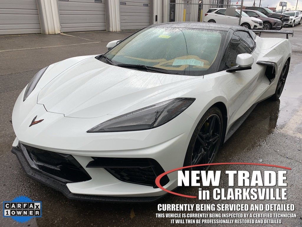 2023 Chevrolet Corvette Stingray 3LT photo 2