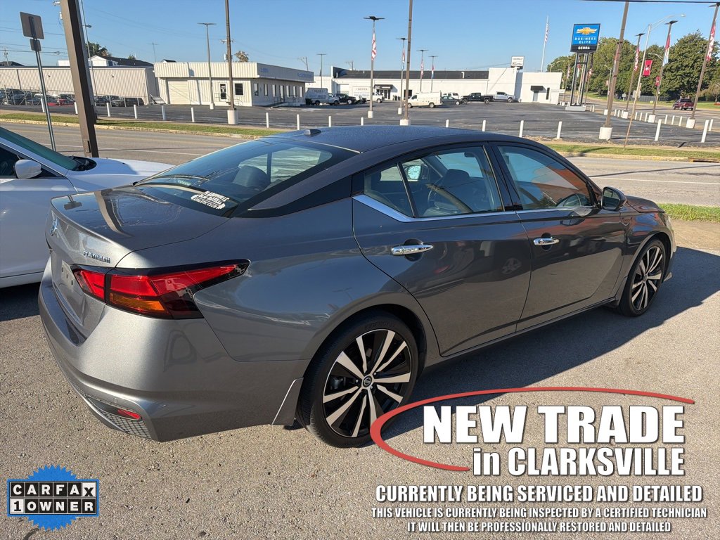 2020 Nissan Altima 2.5 Platinum photo 3