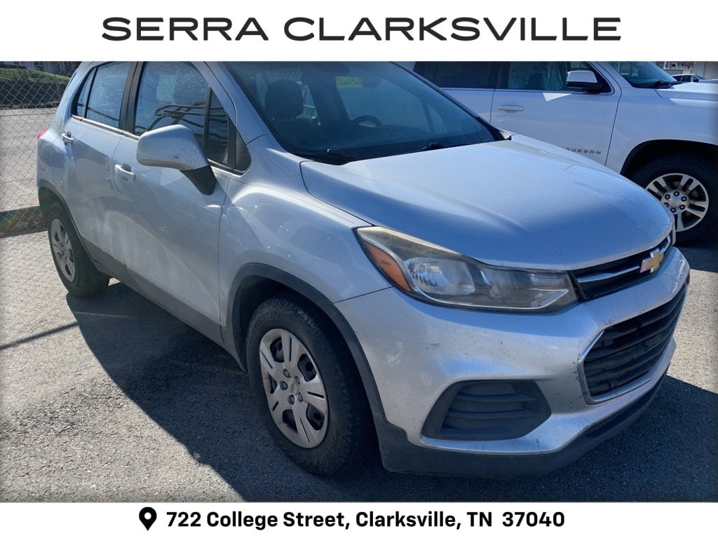 2018 Chevrolet Trax LS's photo