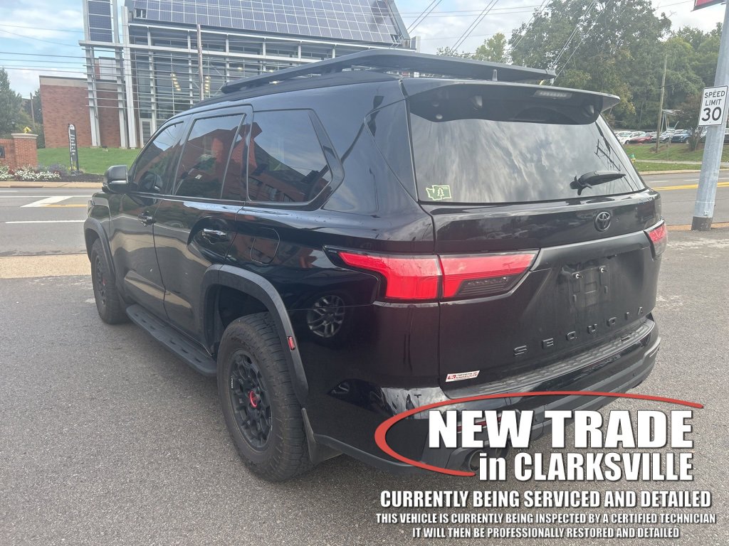 2024 Toyota Sequoia SR5 photo 3
