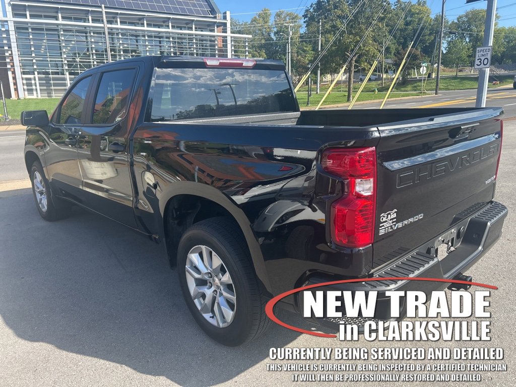 2022 Chevrolet Silverado 1500 Custom photo 4