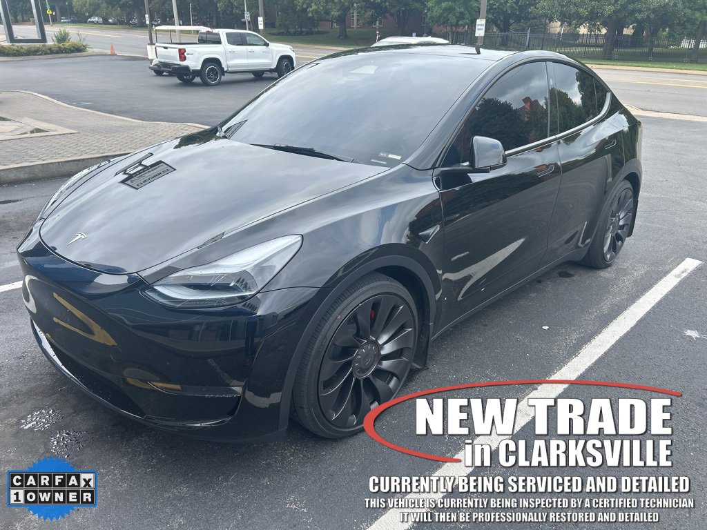 2025 Tesla Model Y Performance photo 2