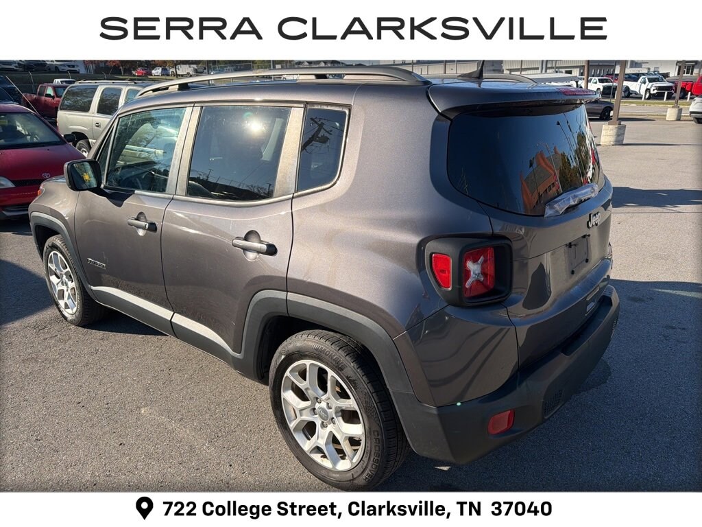 Used 2018 Jeep Renegade Latitude FWD SUV