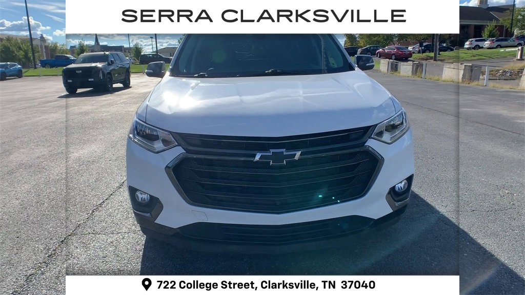 2021 Chevrolet Traverse Premier photo 2