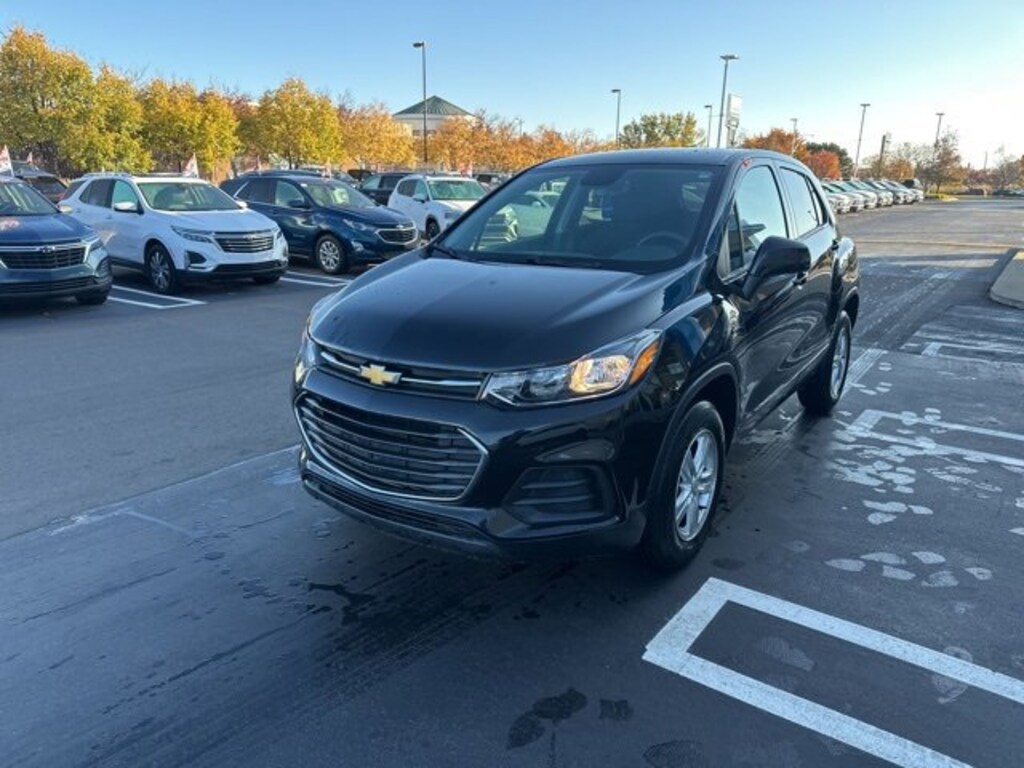 Used 2022 Chevrolet Trax LS SUV