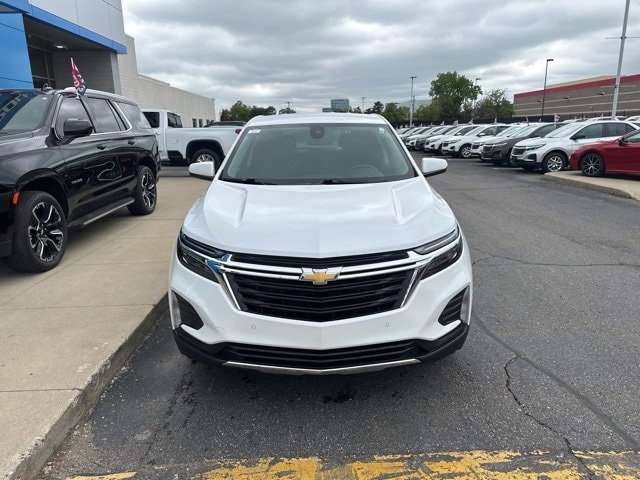 Used 2022 Chevrolet Equinox LT with VIN 3GNAXKEV1NL222516 for sale in Southfield, MI
