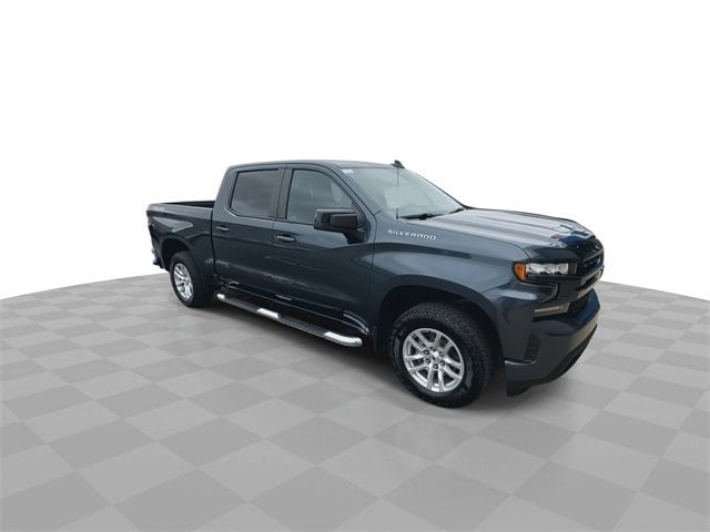 Used 2020 Chevrolet Silverado 1500 RST with VIN 1GCPYEEK2LZ140341 for sale in Southfield, MI