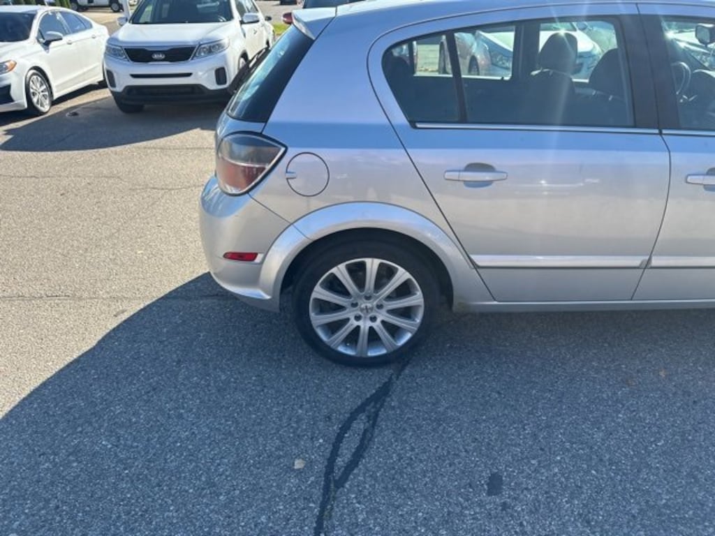 Used 2008 Saturn Astra XR Car