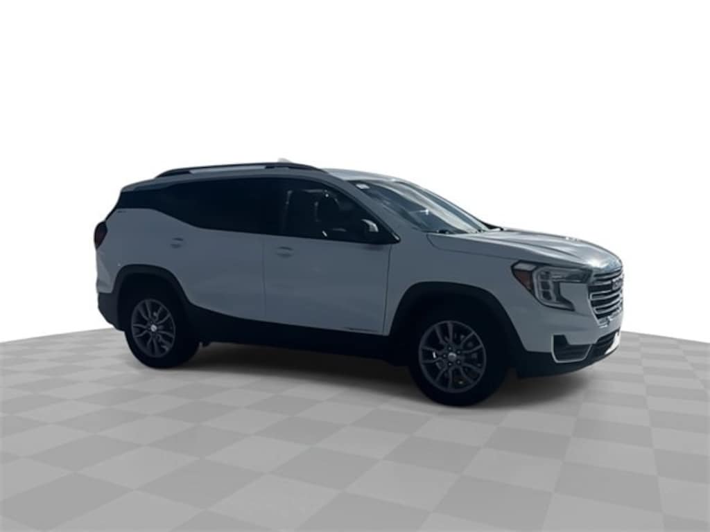 Used 2024 GMC Terrain SLT SUV