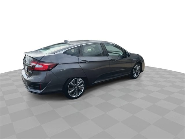 Used 2018 Honda Clarity Base with VIN JHMZC5F15JC021047 for sale in Southfield, MI