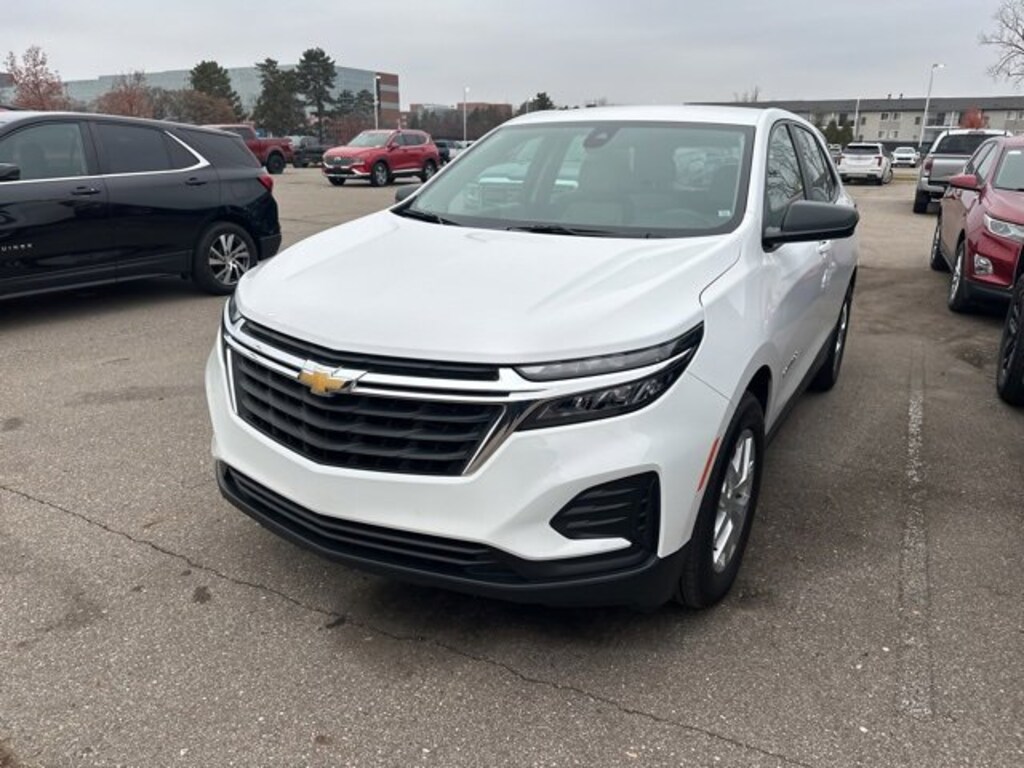 Used 2024 Chevrolet Equinox LS SUV