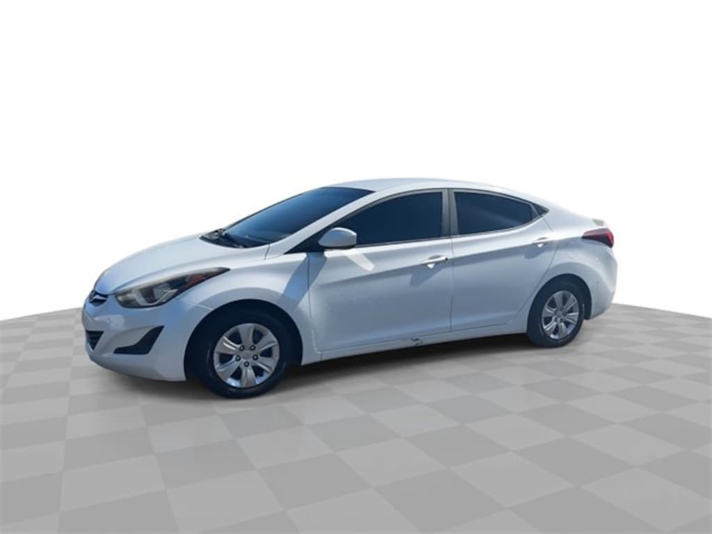 Used 2016 Hyundai Elantra SE Sedan
