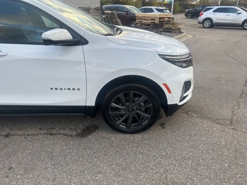 Used 2023 Chevrolet Equinox RS SUV