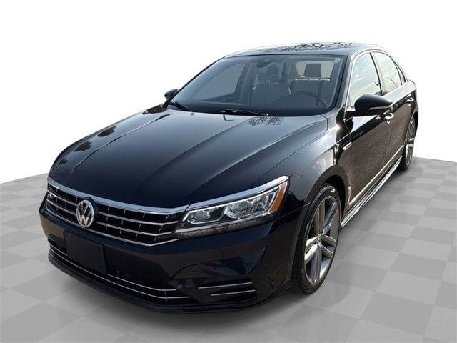 2019 Volkswagen Passat 2.0T SE R-Line