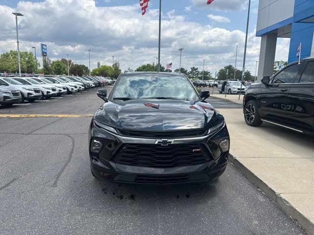 Used 2023 Chevrolet Blazer RS with VIN 3GNKBERSXPS178979 for sale in Southfield, MI