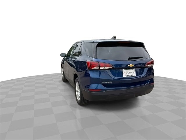 Used 2022 Chevrolet Equinox LS with VIN 3GNAXHEV1NS215333 for sale in Southfield, MI