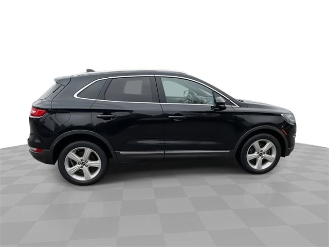 Used 2018 Lincoln MKC Base/Premiere with VIN 5LMCJ1D93JUL23227 for sale in Southfield, MI