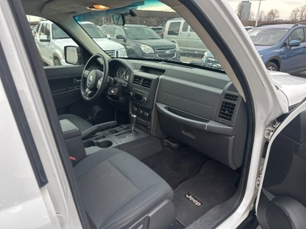 Used 2012 Jeep Liberty Sport SUV