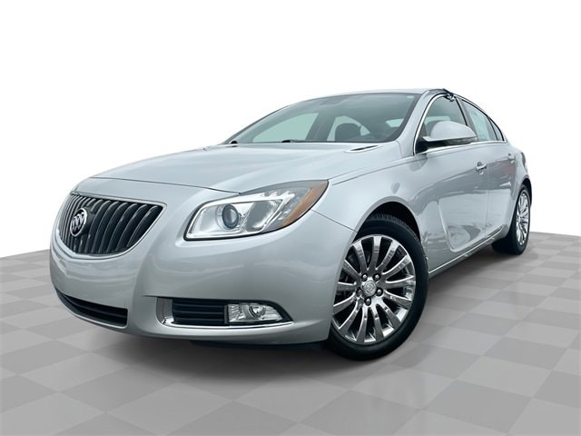 2013 Buick Regal Premium 2