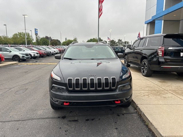 Used 2015 Jeep Cherokee Trailhawk with VIN 1C4PJMBS4FW520368 for sale in Southfield, MI