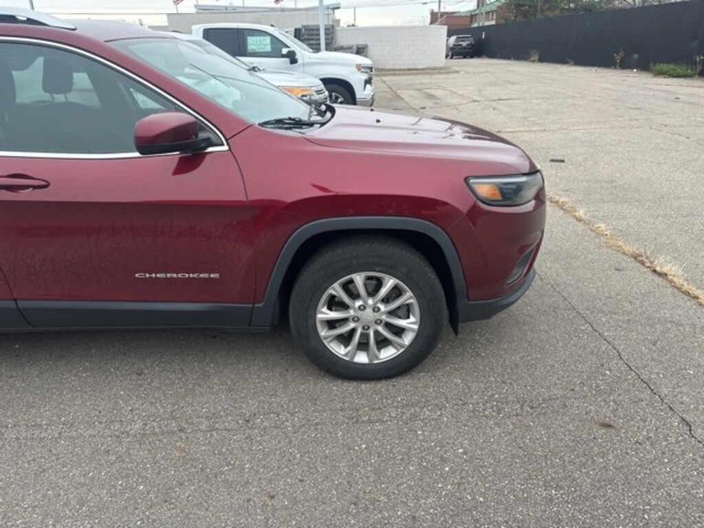 Used 2019 Jeep Cherokee Latitude