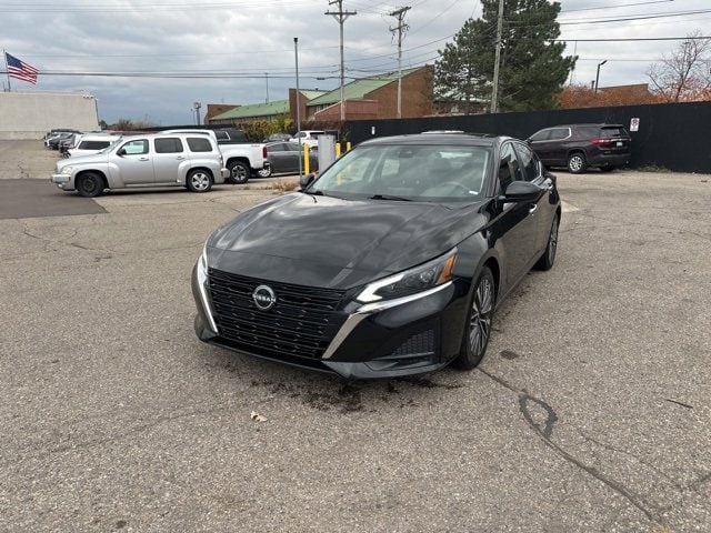 2023 Nissan Altima SV