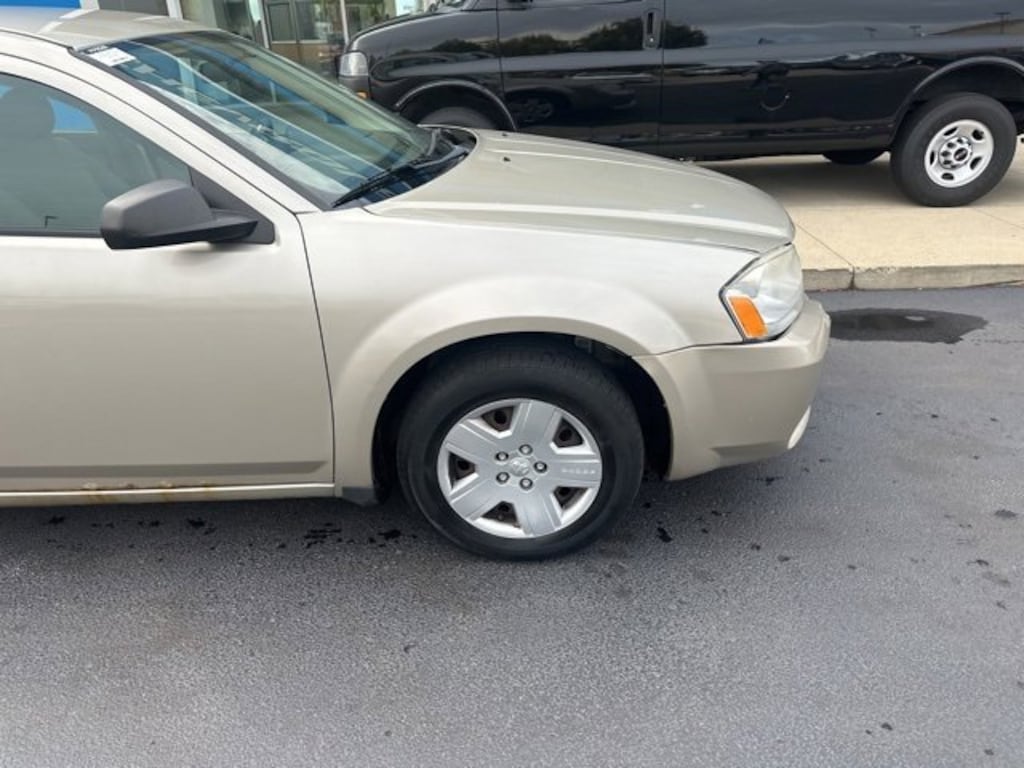 Used 2008 Dodge Avenger SE