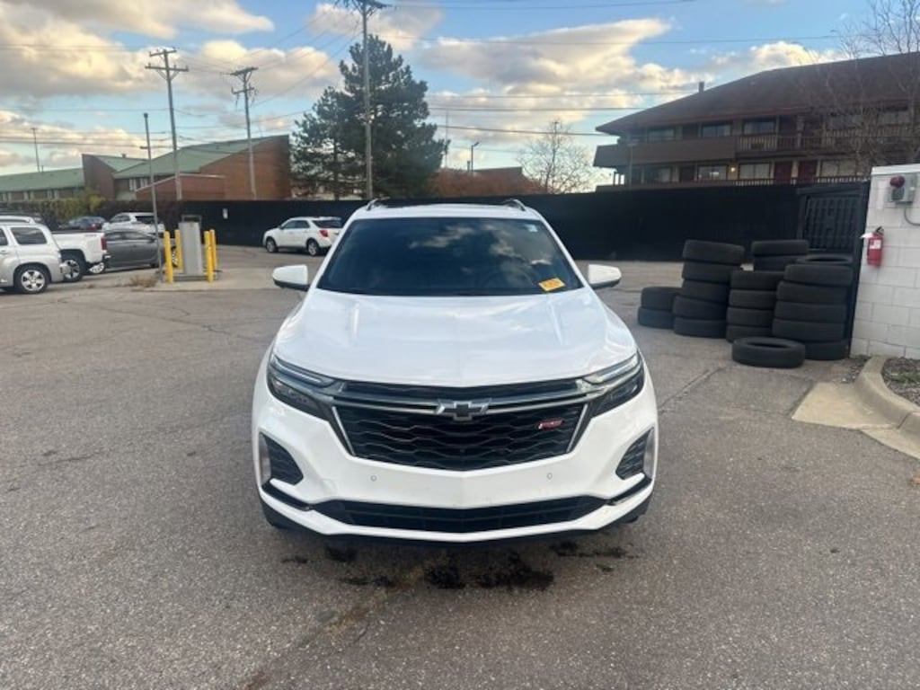 Used 2023 Chevrolet Equinox RS SUV
