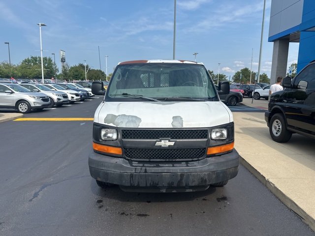 Used 2005 Chevrolet Express Cargo Work with VIN 1GCGG25V751208209 for sale in Southfield, MI