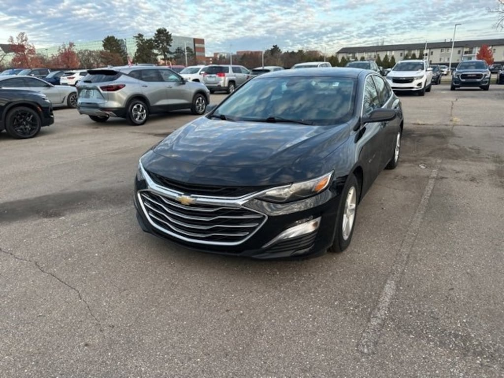 Used 2022 Chevrolet Malibu LS Car