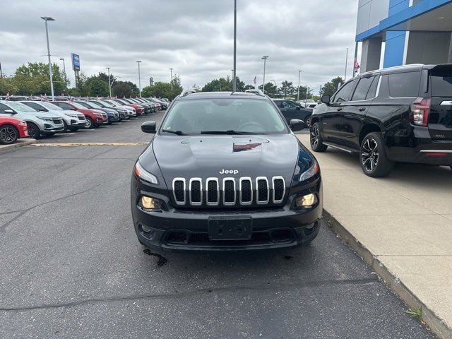 Used 2014 Jeep Cherokee Latitude with VIN 1C4PJMCS6EW120423 for sale in Southfield, MI