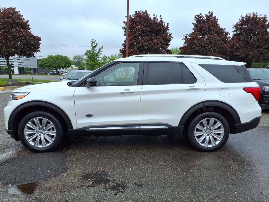 Used 2022 Ford Explorer King Ranch with VIN 1FM5K8LC9NGC04102 for sale in Farmington, MI