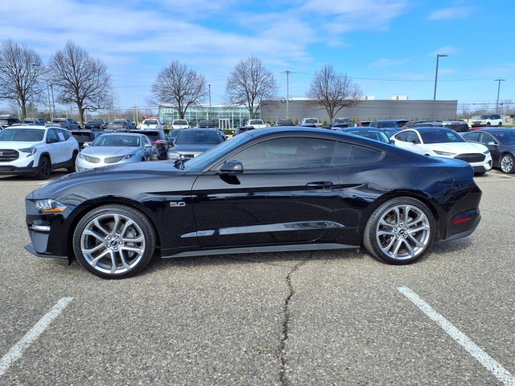 Used 2021 Ford Mustang GT Premium with VIN 1FA6P8CF7M5134801 for sale in Farmington, MI