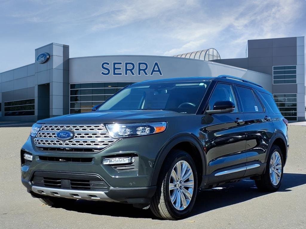 2023 Ford Explorer Limited's photo