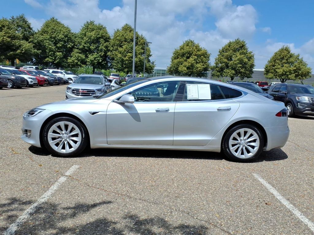 Used 2018 Tesla Model S 75D with VIN 5YJSA1E21JF248315 for sale in Farmington Hills, MI