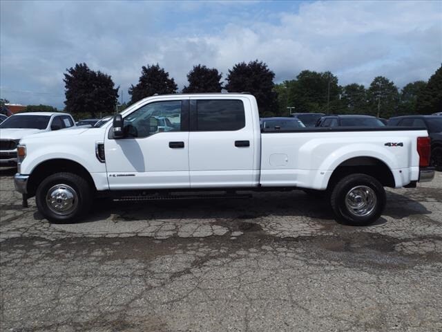 Used 2022 Ford F-350 Super Duty XLT with VIN 1FT8W3DT8NEG26770 for sale in Farmington, MI