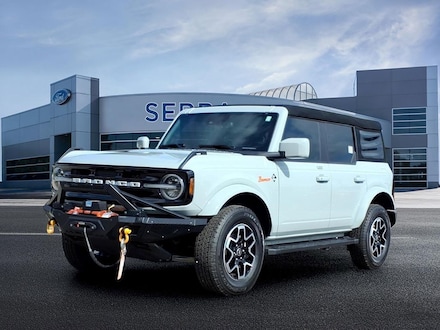 2023 Ford Bronco Outer Banks SUV