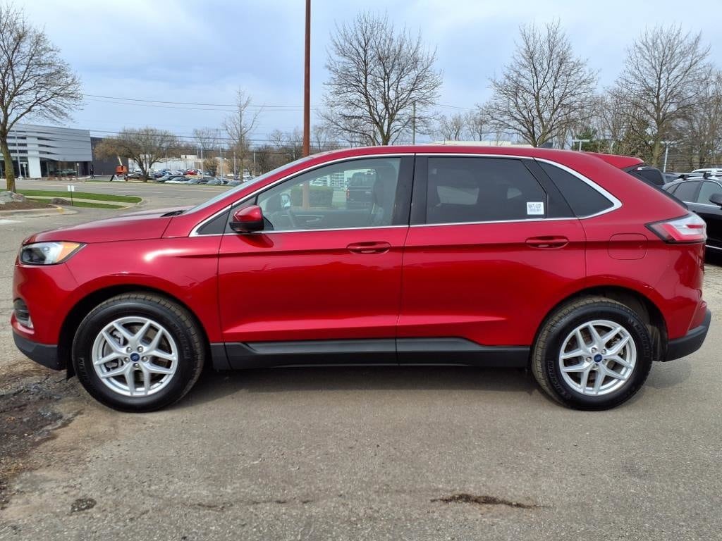 Used 2022 Ford Edge SEL with VIN 2FMPK4J95NBA71435 for sale in Farmington, MI