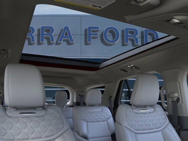 2026 Ford Explorer Platinum - Photo 104
