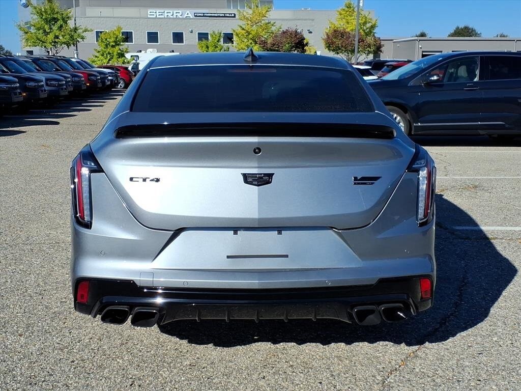 2024 Cadillac CT4 photo 4