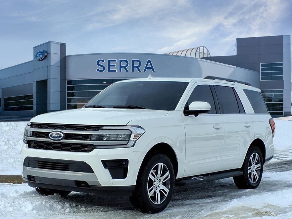 2024 Ford Expedition XLT's photo